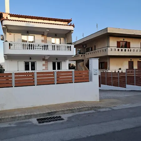 Dimos Luxury Loutra Oraias Elenis